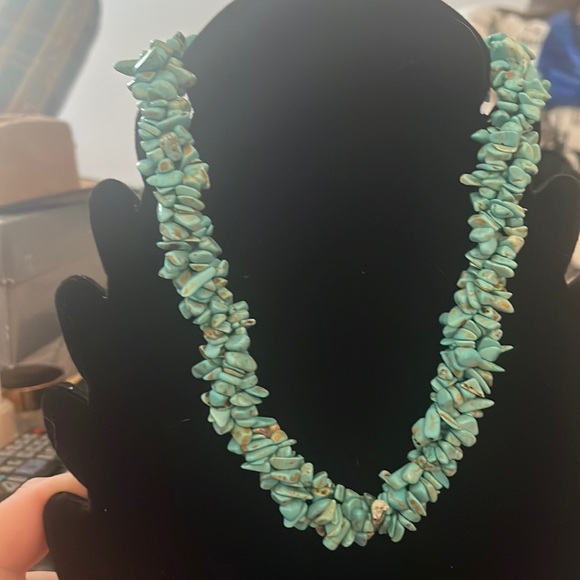 Jewelry - COPY - Women’s necklace